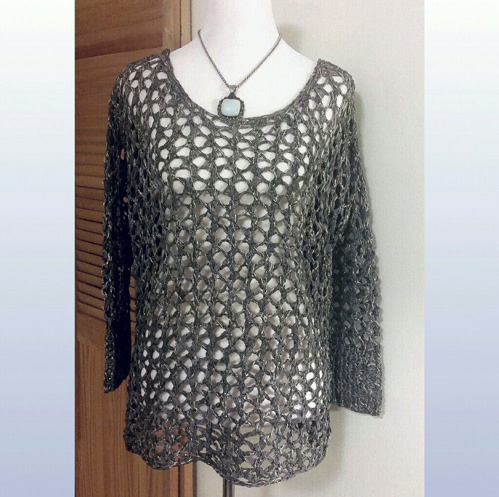 Amazing Ribbon Knit Top